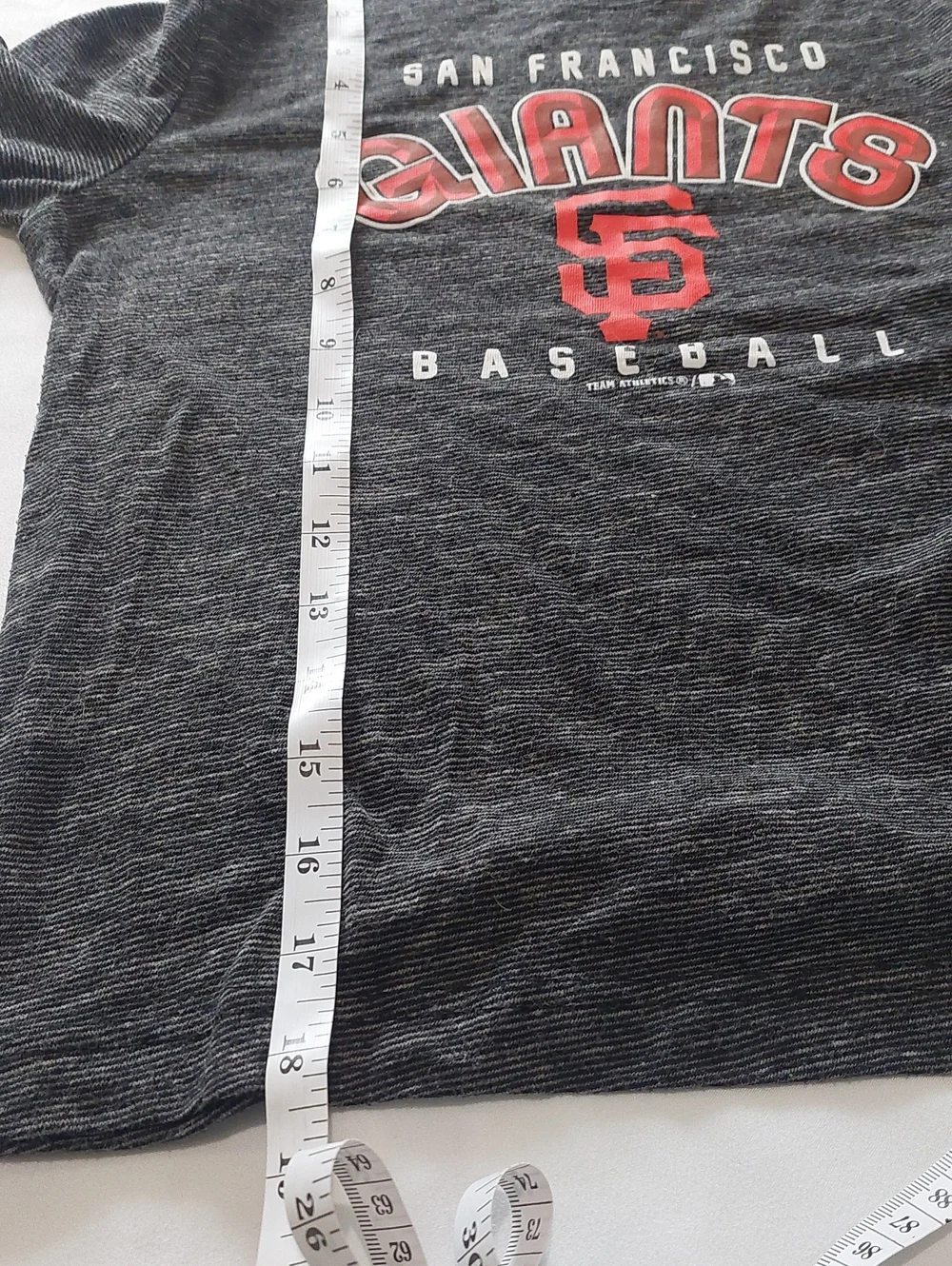 Genuine Merchandise Black San Francisco Giants Kids Tee with Red Logo Size 4,5